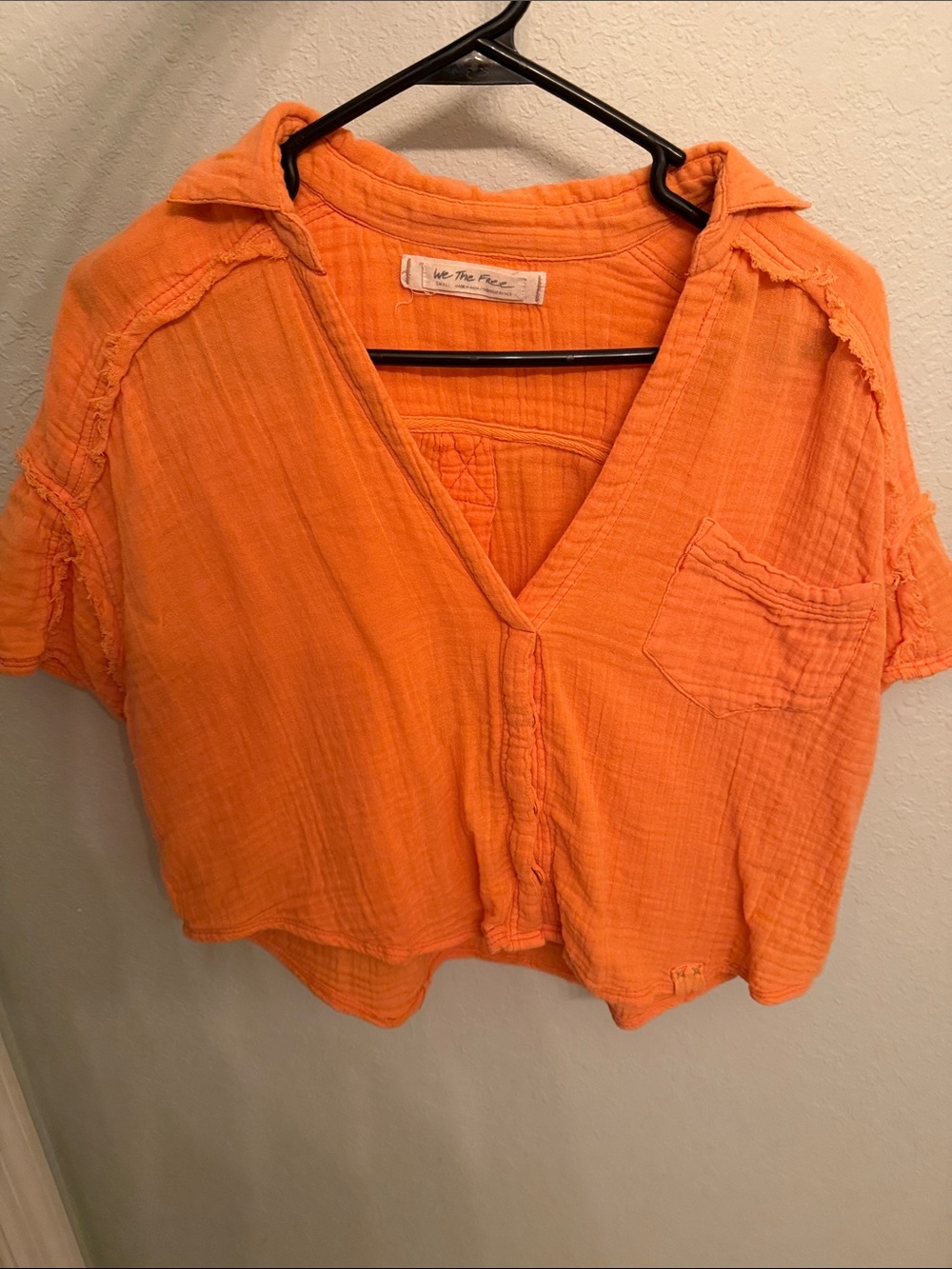 We The Free 100% cotton cropped shirt
